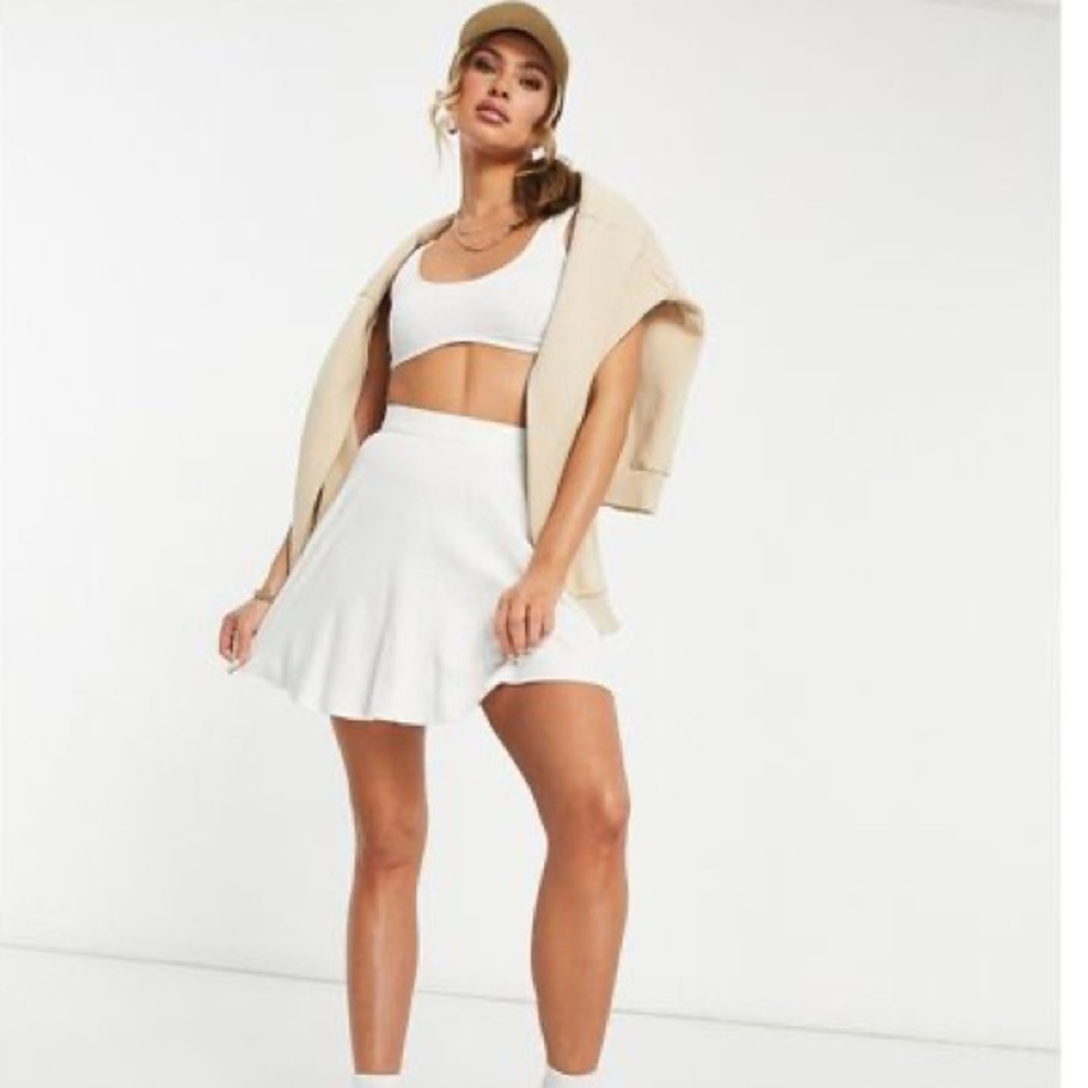ASOS DESIGN 90s linen flippy mini skirt in white US 2